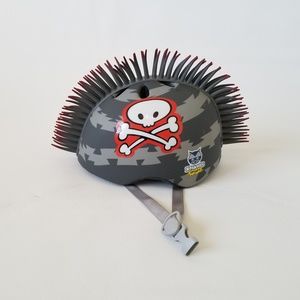 Skull & Bones safety helmet